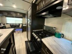 2020 Coachmen Spirit 3373RL, $ 33,000