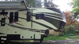 2014 Dutchmen Voltage 3990, $ 60,000