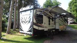 2014 Dutchmen Voltage 3990, $ 60,000
