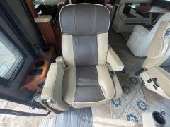 2018 Winnebago Forza 38F, $ 150,000