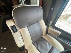 2018 Winnebago Forza 38F, $ 150,000