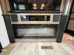 2018 Keystone Montana 3701LK, $ 36,500