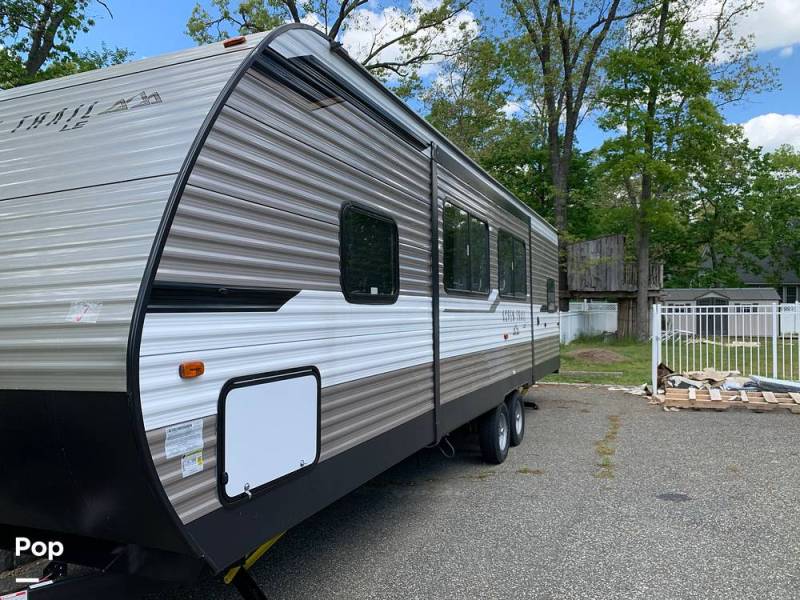 2021 Dutchmen Aspen Trail LE 29BH, $ 17,700