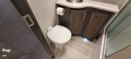 2022 Thor Motor Coach Aria 4000, $ 199,999