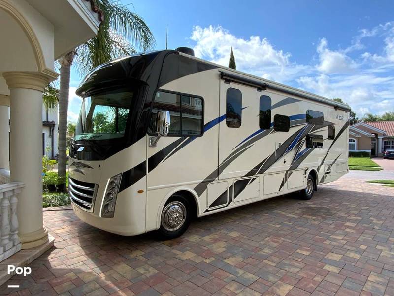 2021 Thor Motor Coach A.C.E. Evo 32.3, $ 95,750