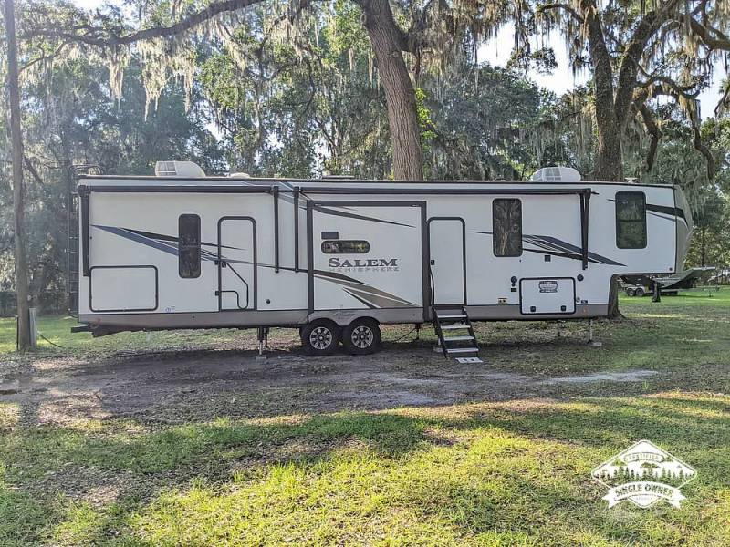 2022 Forest River Salem Hemisphere 353BED, $ 50,000