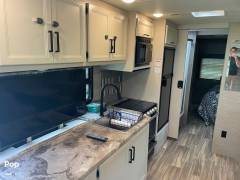 2021 Thor Motor Coach A.C.E. 30.3, $ 95,000