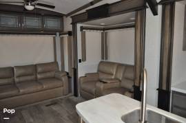 2018 Keystone Montana 3561RL, $ 39,995