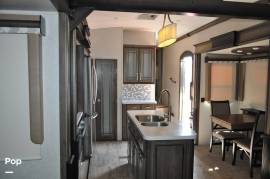 2018 Keystone Montana 3561RL, $ 39,995