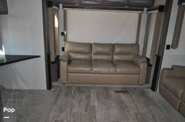 2018 Keystone Montana 3561RL, $ 39,995