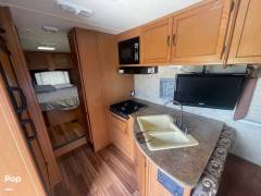 2014 Coachmen Freelander 28QB, $ 44,500