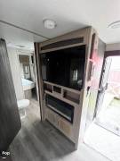 2020 Coachmen Freedom Express 324RLDSLE, $ 37,800