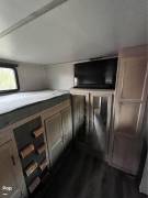 2020 Coachmen Freedom Express 324RLDSLE, $ 37,800
