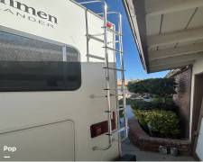 2009 Coachmen Freelander 2600SO, $ 29,999