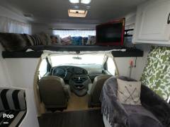 2009 Coachmen Freelander 2600SO, $ 29,999