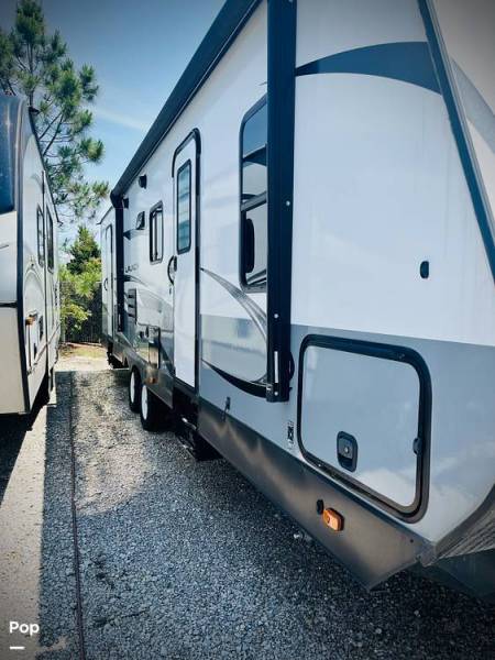 2018 Starcraft Launch 27BHU, $ 14,000