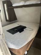 2018 Starcraft Launch 27BHU, $ 14,000