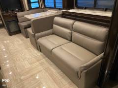 2019 Thor Motor Coach Aria 3901, $ 233,000