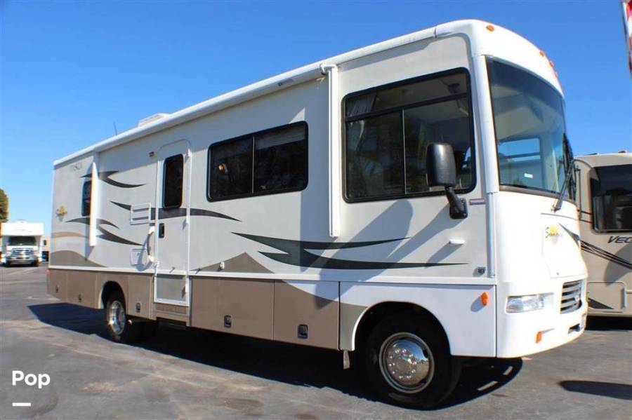 2008 Itasca Sunova 30B, $ 17,500