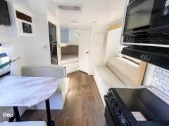 2011 EverGreen Ever-Lite 32MKS, $ 19,999