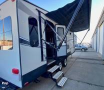 2018 Keystone Cougar 246RLSWE, $ 17,999