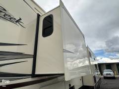 2019 Cedar Creek Hathaway 38FBD, $ 69,950