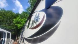2017 Redwood RV Redwood 3401RL, $ 72,800