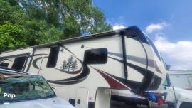 2017 Redwood RV Redwood 3401RL, $ 72,800