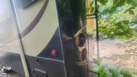 2017 Redwood RV Redwood 3401RL, $ 72,800