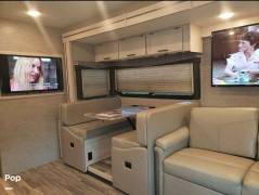 2021 Thor Motor Coach A.C.E. 33.1, $ 100,000