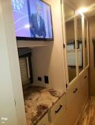 2021 Thor Motor Coach A.C.E. 33.1, $ 100,000