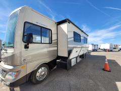 2013 Fleetwood Bounder 33C, $ 49,900