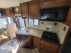 2013 Fleetwood Bounder 33C, $ 49,900