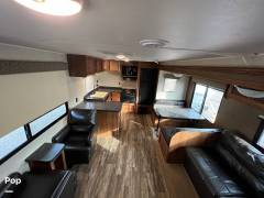2016 Gulf Stream Kingsport 29SBSE, $ 12,000