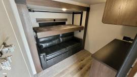 2021 Prime Time Crusader 382MBH, $ 39,900