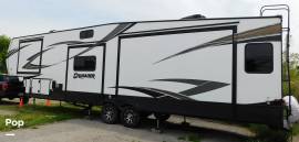 2021 Prime Time Crusader 382MBH, $ 39,900