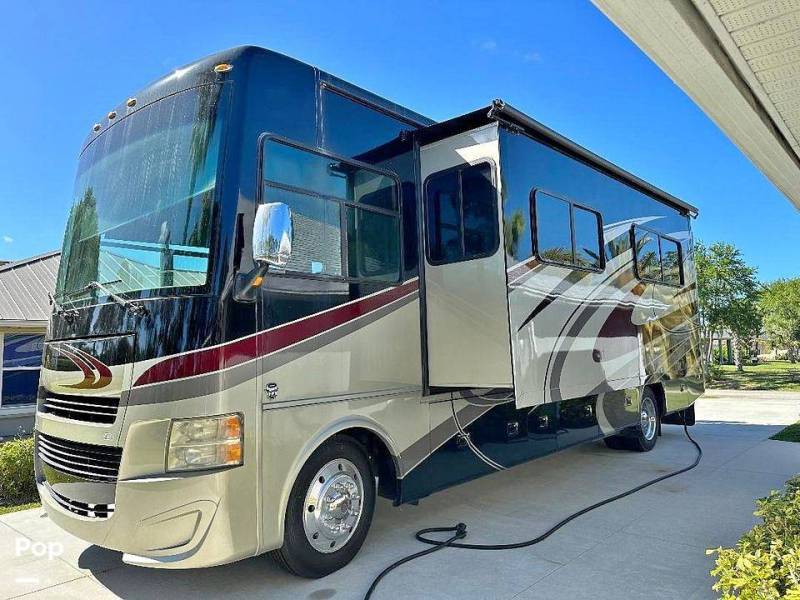 2015 Tiffin Allegro 31SA, $ 109,500