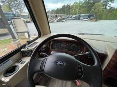 2020 Thor Motor Coach A.C.E. 32.3, $ 99,000