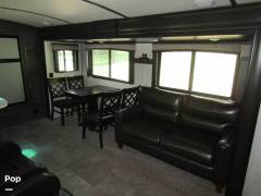 2019 CrossRoads Sunset Trail Super Lite 291RK, $ 22,000