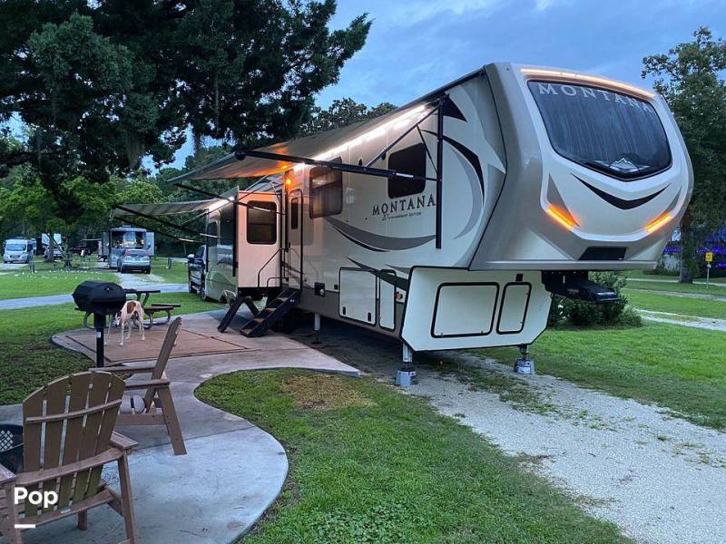 2019 Keystone Montana 3811MS, $ 35,900