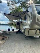 2019 Keystone Montana 3811MS, $ 35,900