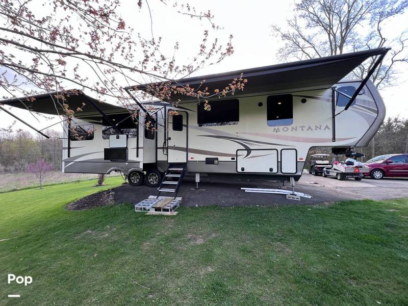 2017 Keystone Montana 3810MS, $ 37,500