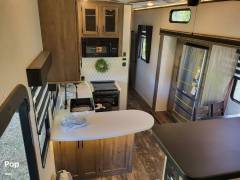 2022 Forest River Sabre M-37FLL, $ 77,800