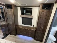 2020 Forest River Cedar Creek Silverback 37FLB, $ 58,000