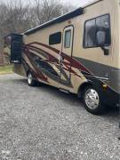 2018 Fleetwood Storm 32A, $ 109,000