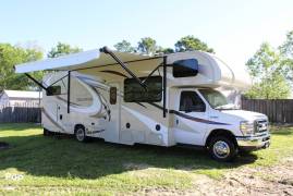 2017 Thor Motor Coach Quantum WS31, $ 75,300