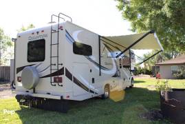 2017 Thor Motor Coach Quantum WS31, $ 75,300
