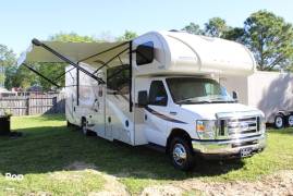 2017 Thor Motor Coach Quantum WS31, $ 75,300