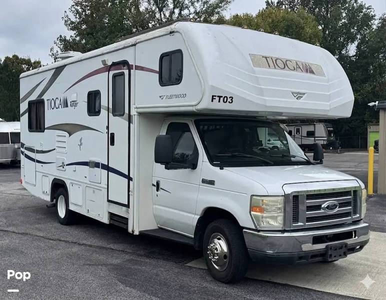 2011 Fleetwood Tioga Ranger 25G, $ 33,000