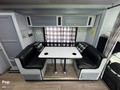 2011 Fleetwood Tioga Ranger 25G, $ 33,000